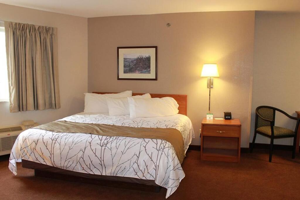 Edmore Inn Εξωτερικό φωτογραφία