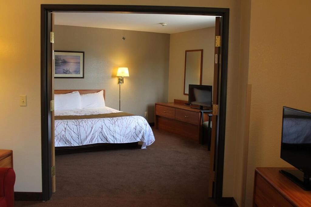 Edmore Inn Εξωτερικό φωτογραφία