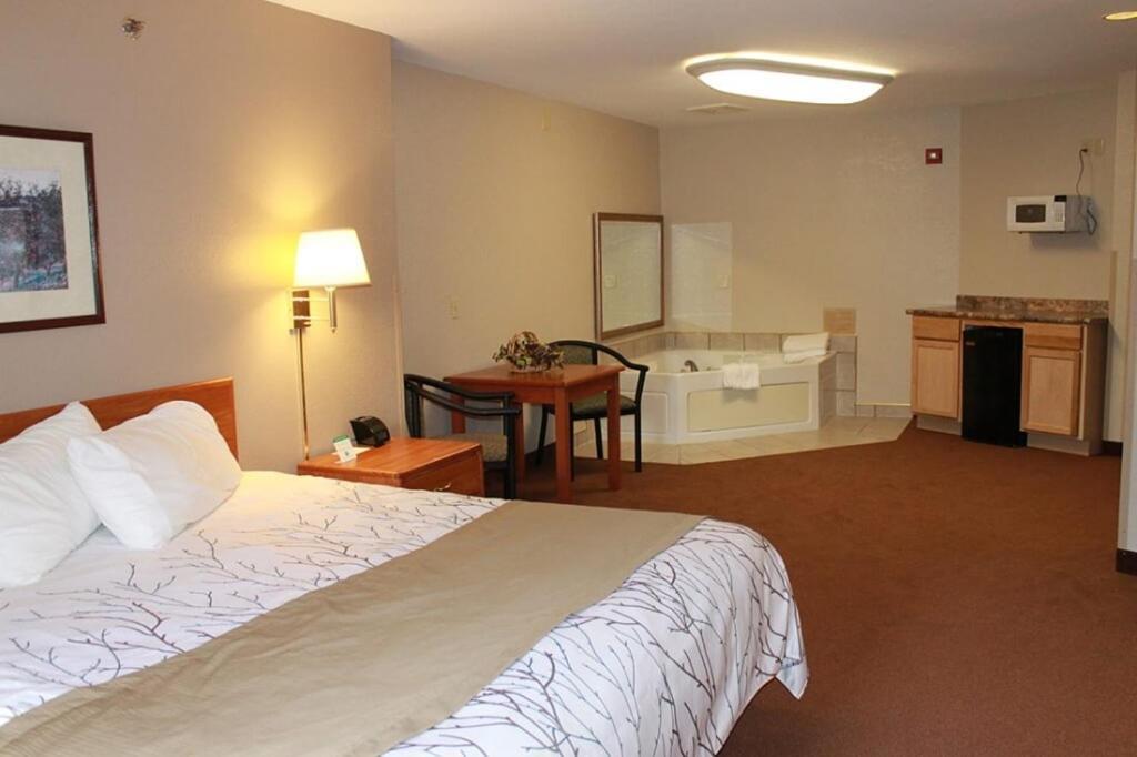 Edmore Inn Εξωτερικό φωτογραφία