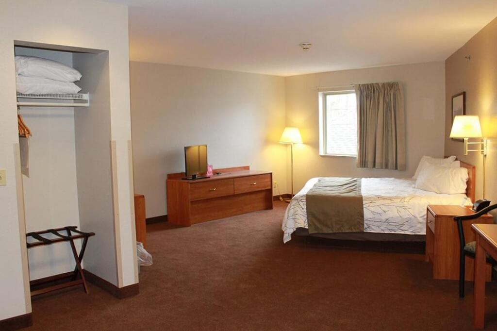 Edmore Inn Εξωτερικό φωτογραφία